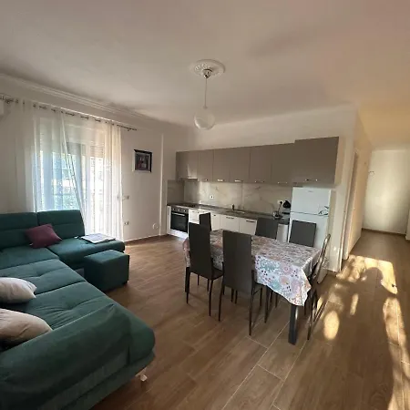 & Comfy Apartment Vlore